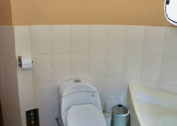 Apartamento Bright And Spacious Private With Everything
